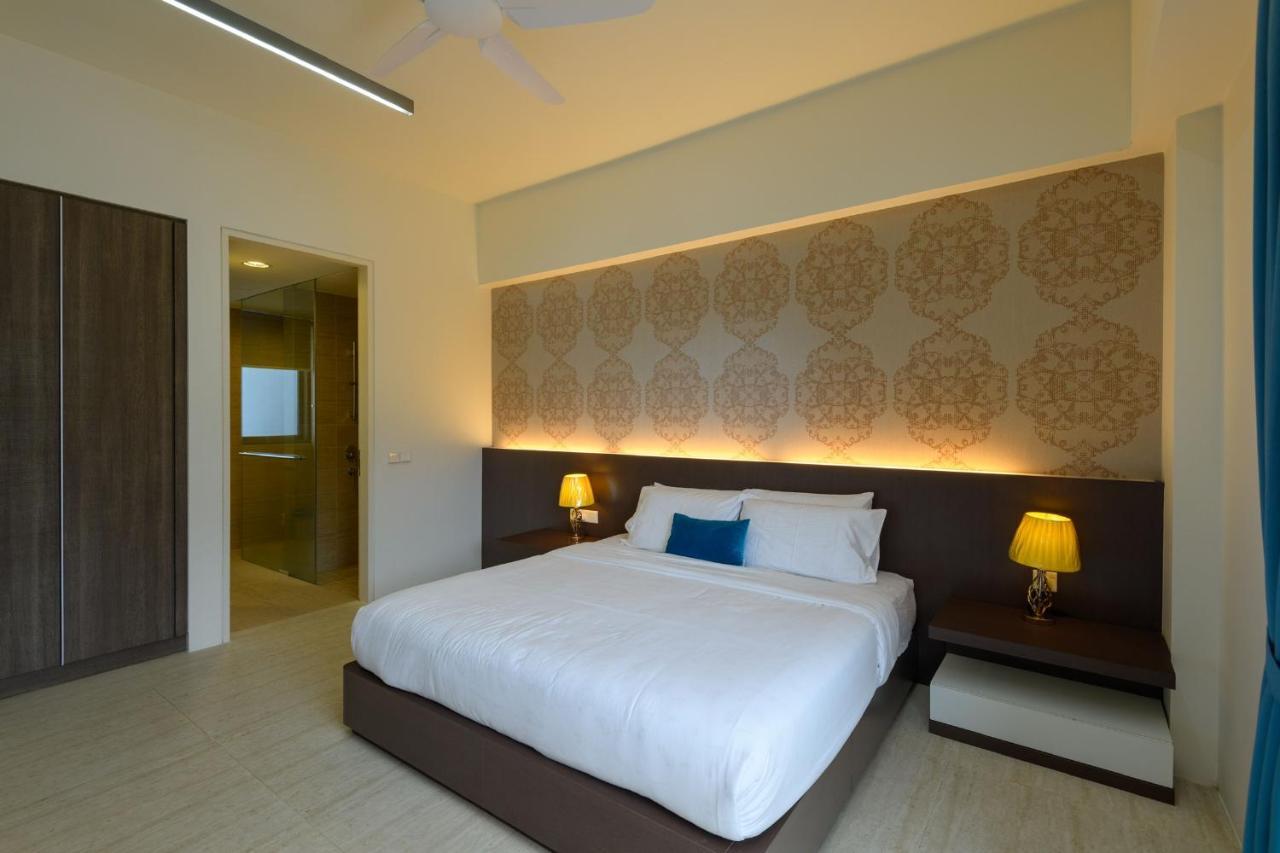 By The Sea Beach Front Apartment Batu Feringgi Exteriér fotografie