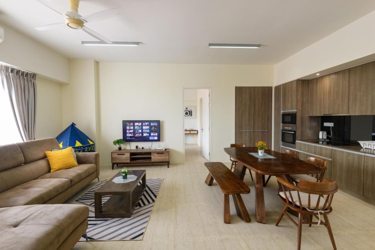 By The Sea Beach Front Apartment Batu Feringgi Exteriér fotografie