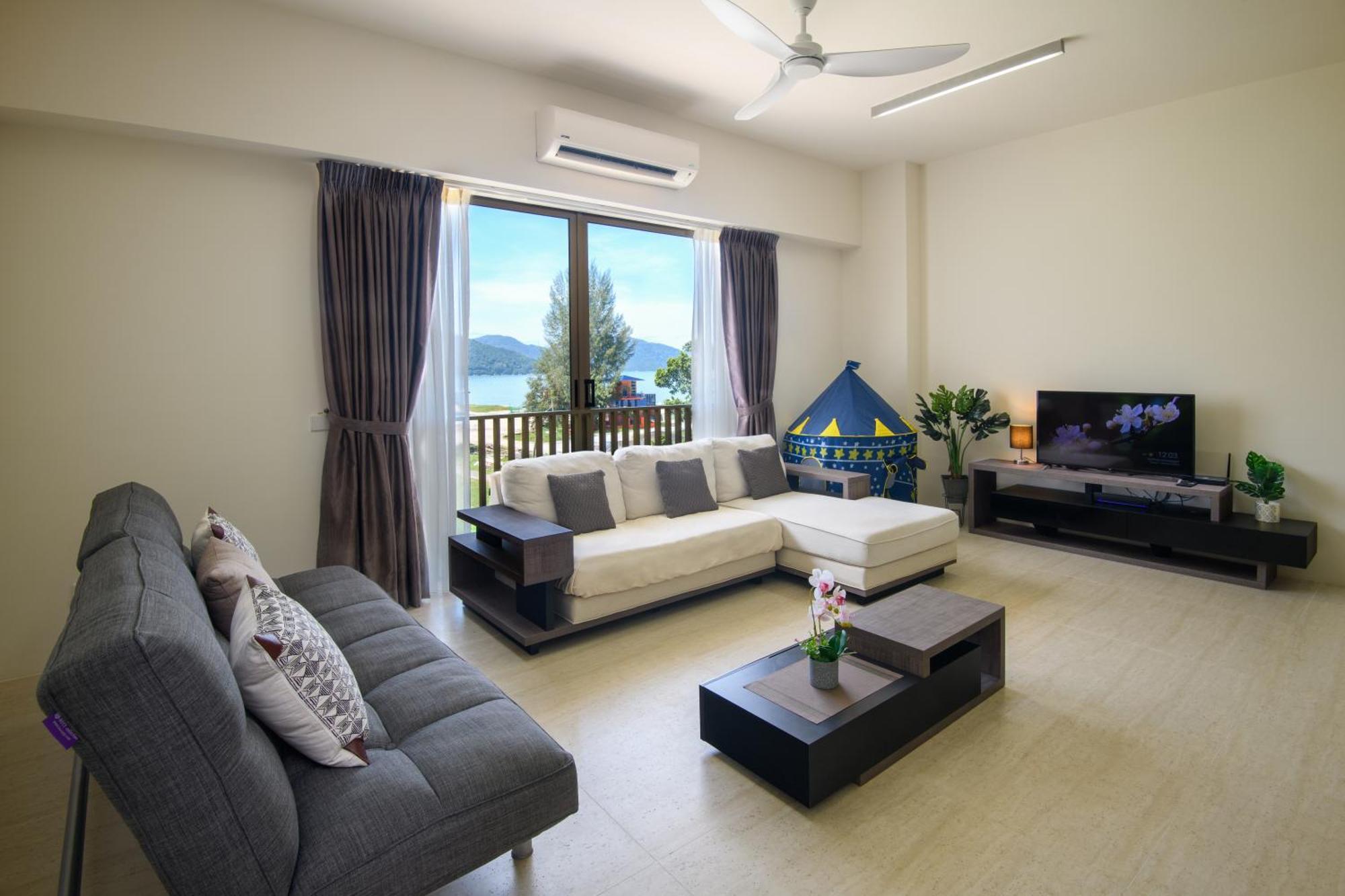 By The Sea Beach Front Apartment Batu Feringgi Exteriér fotografie