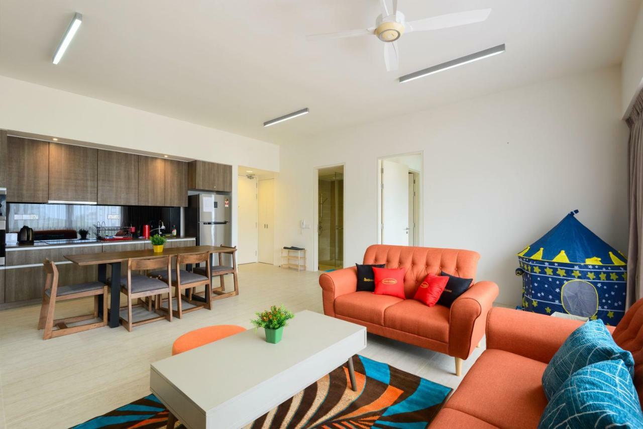 By The Sea Beach Front Apartment Batu Feringgi Exteriér fotografie